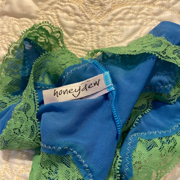 Honeydew silky satin green & blue mesh panties - Picture 3 of 5